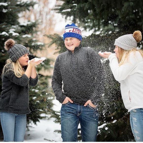 Meet your Posher, Heather - Picture 1 of 1